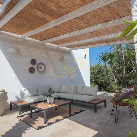 Td Dimora Del Giglio With Organic Garden With Pool Villa Ostuni Exterior photo