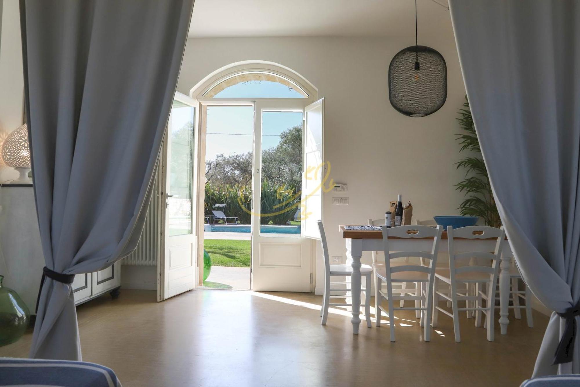 Td Dimora Del Giglio With Organic Garden With Pool Villa Ostuni Exterior photo