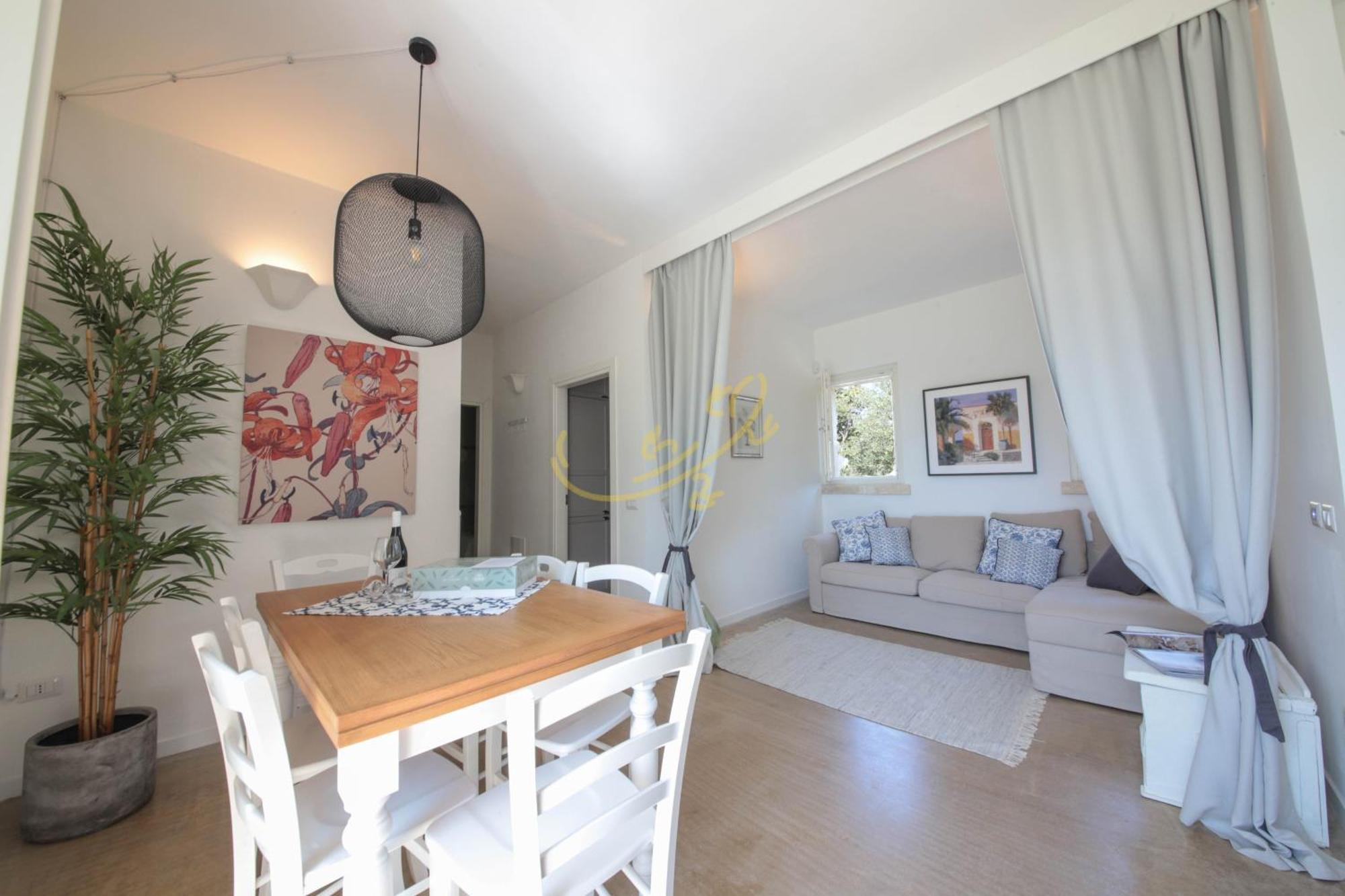 Td Dimora Del Giglio With Organic Garden With Pool Villa Ostuni Exterior photo